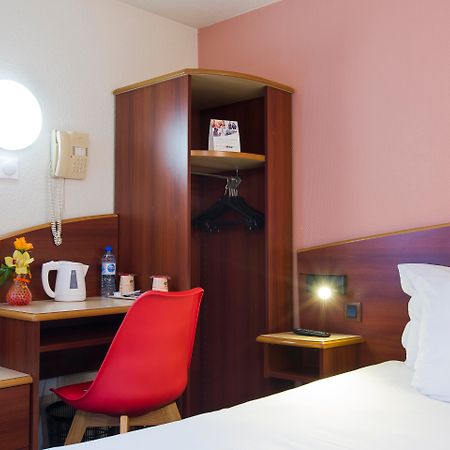 Comfort Hotel Étampes Exteriér fotografie