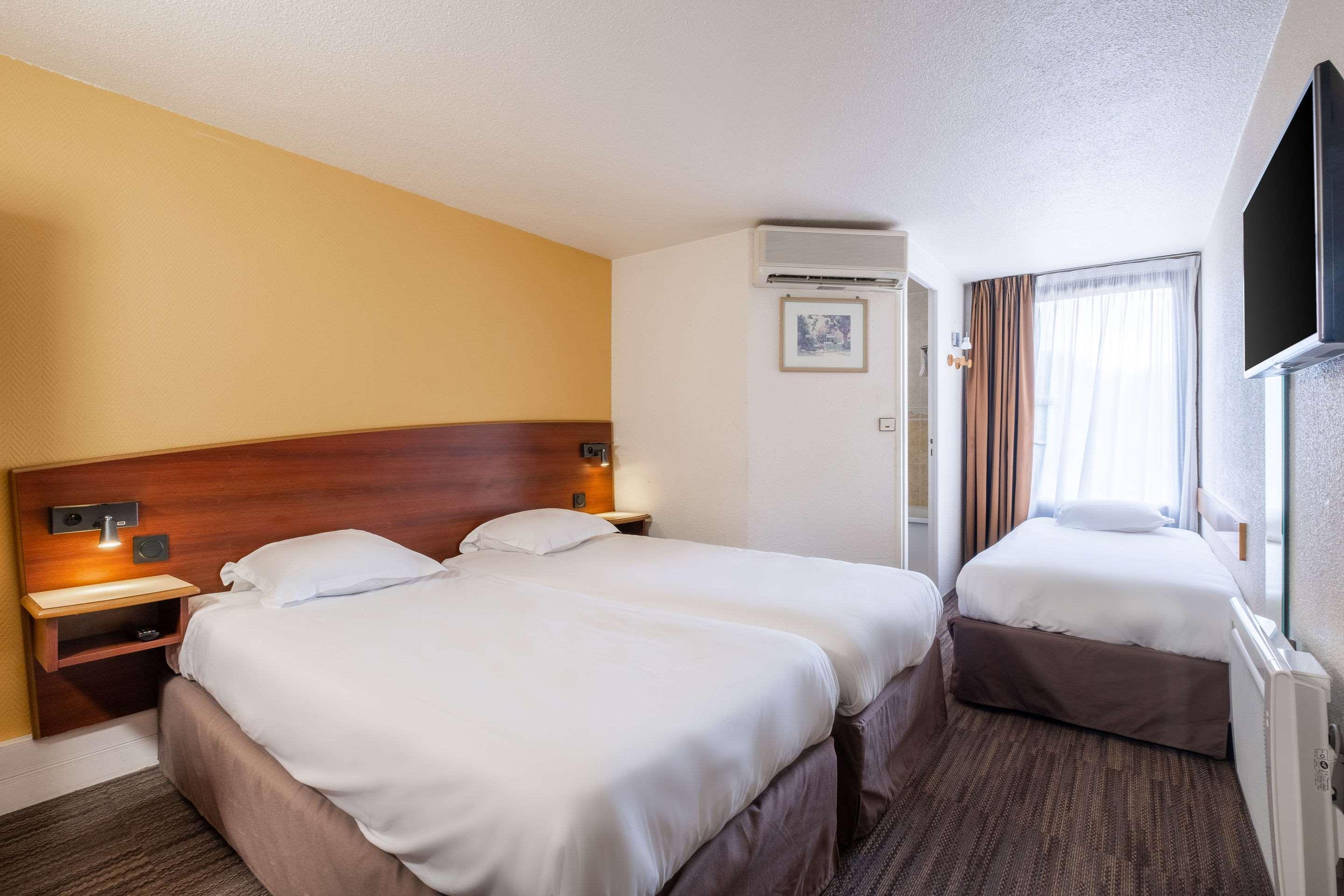 Comfort Hotel Étampes Exteriér fotografie