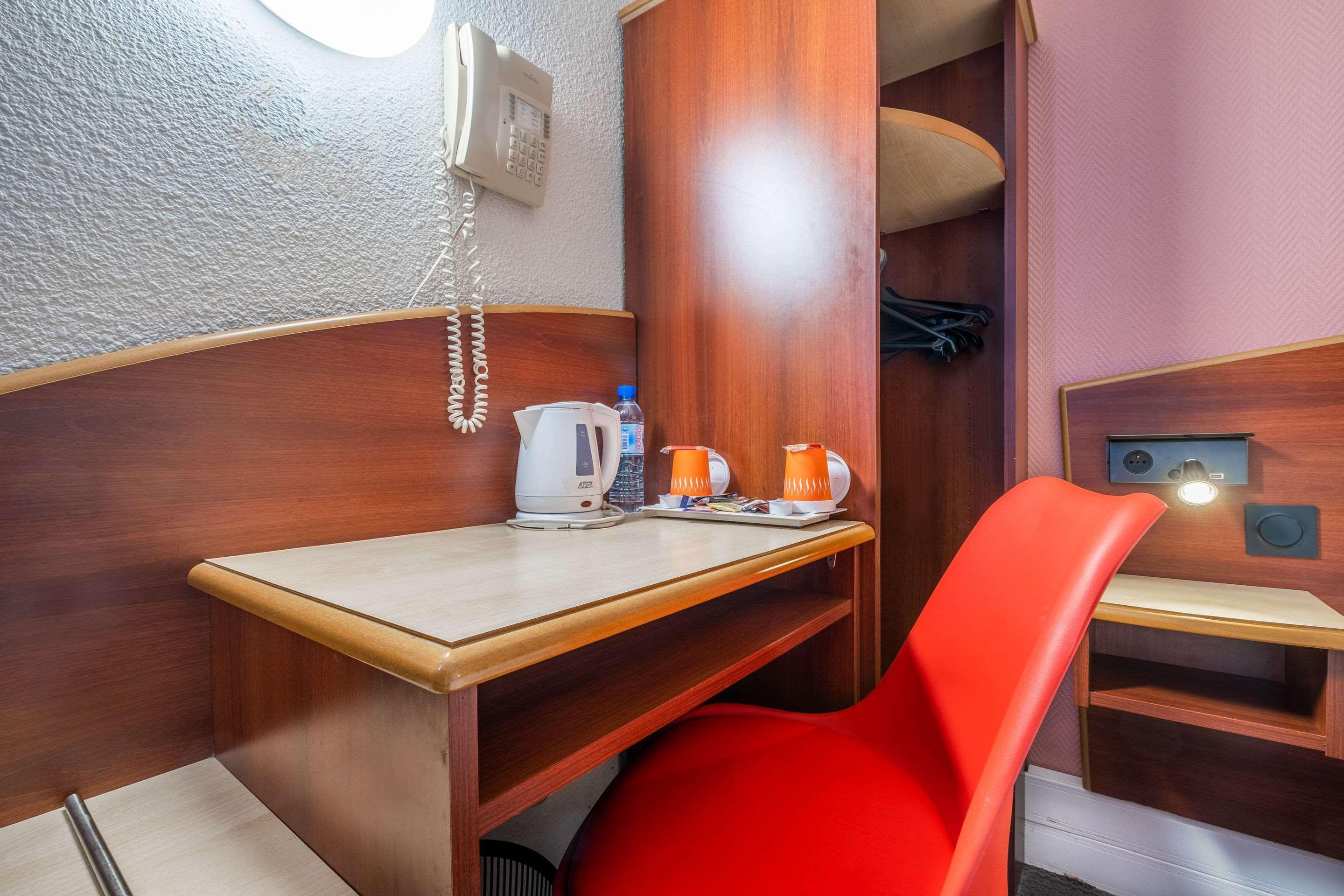 Comfort Hotel Étampes Exteriér fotografie