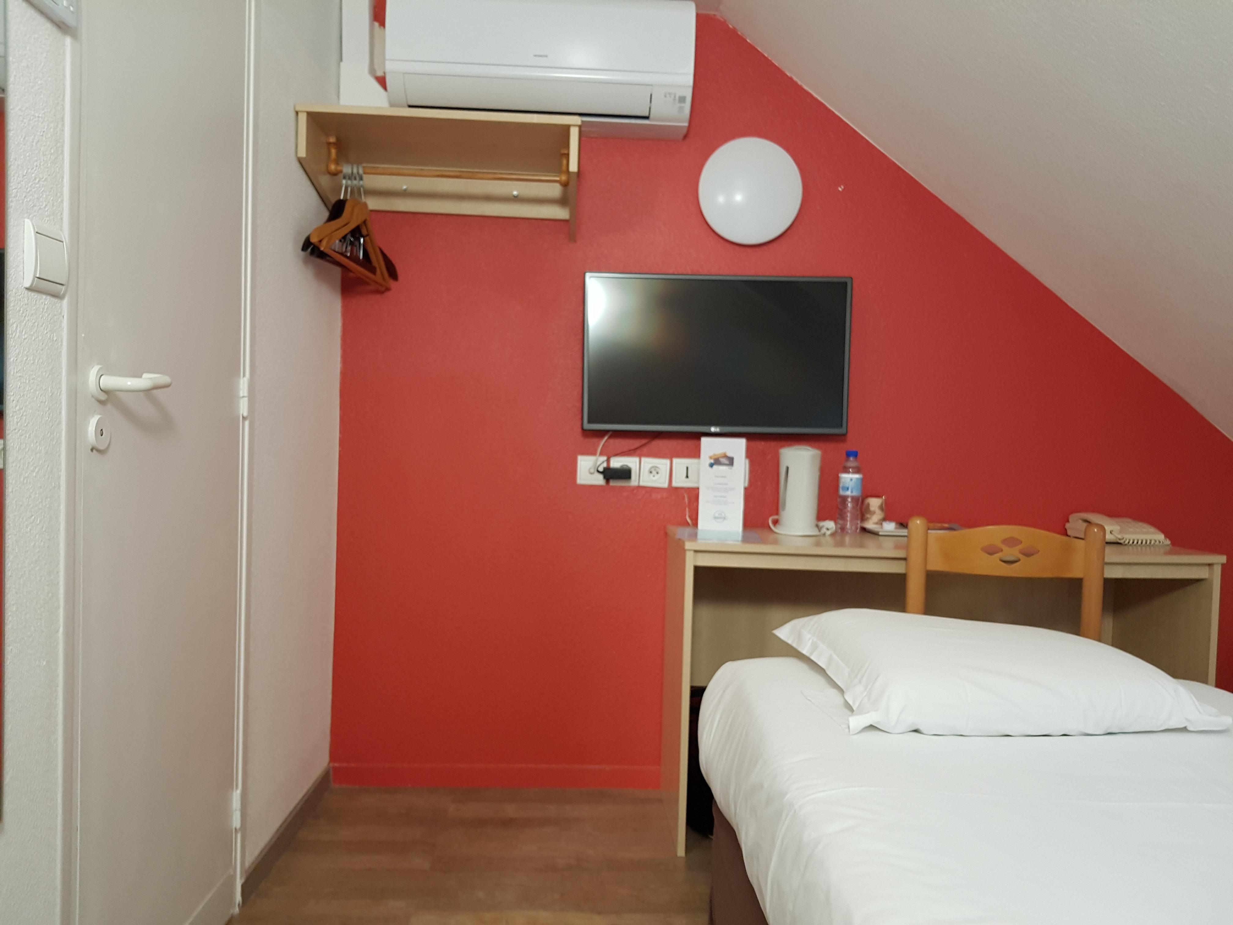Comfort Hotel Étampes Exteriér fotografie
