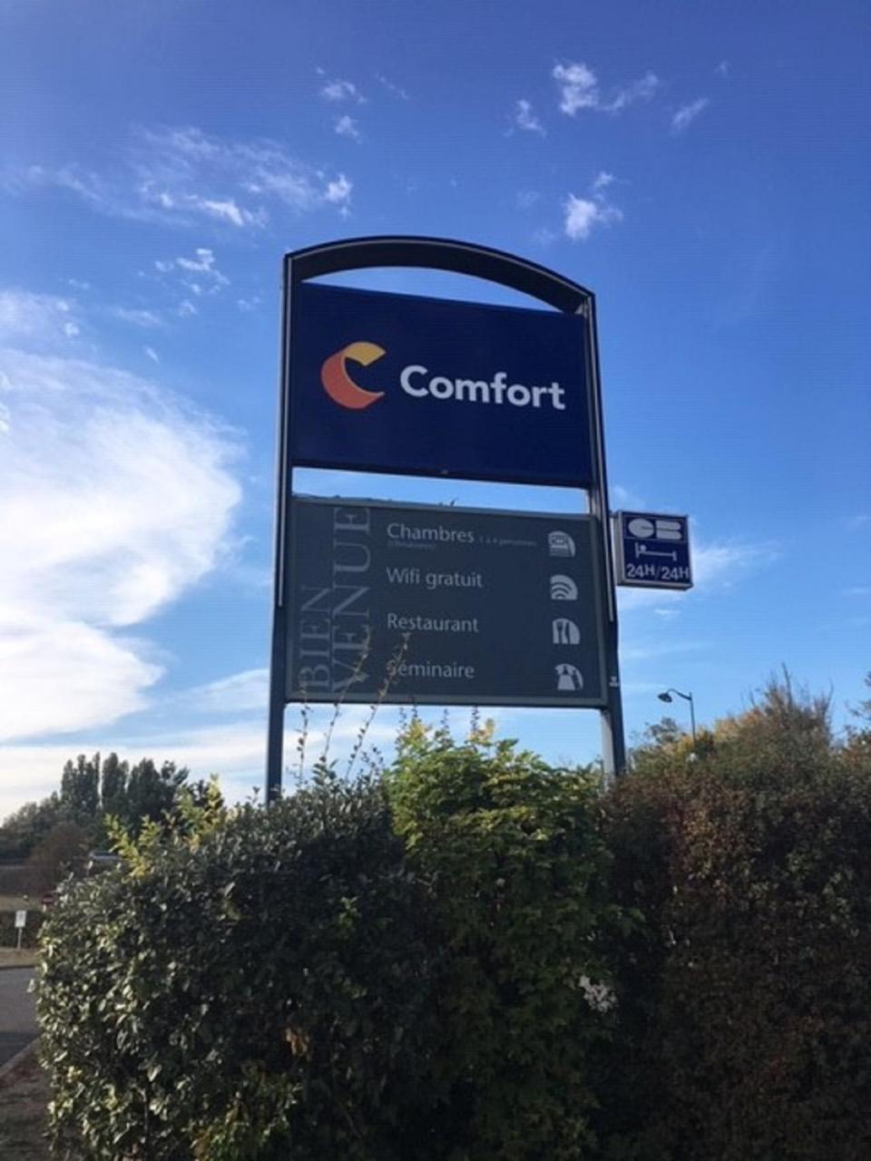 Comfort Hotel Étampes Exteriér fotografie